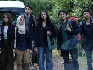 Sinopsis Film KKN di Desa Penari